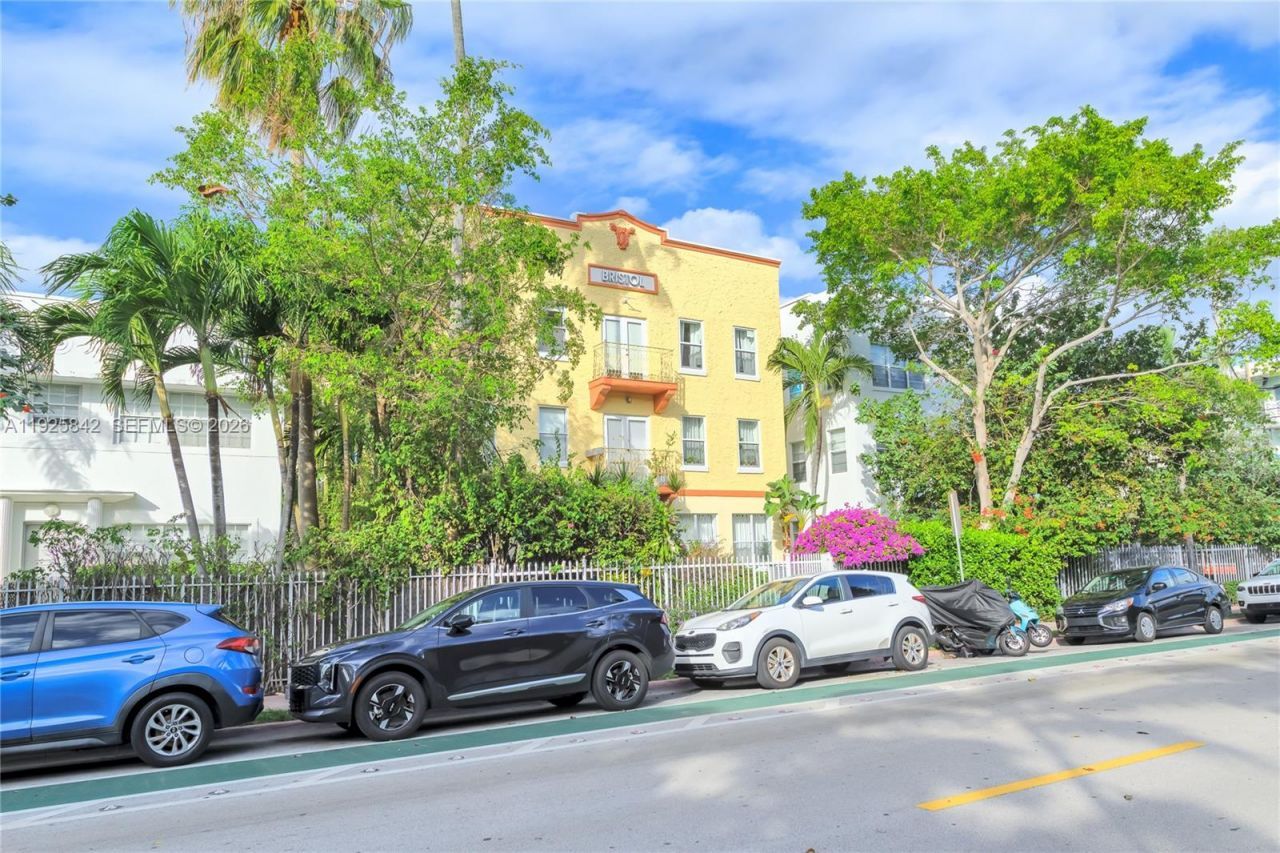 1350 Pennsylvania Ave, Unit 207, Miami Beach, FL 33139 Photo