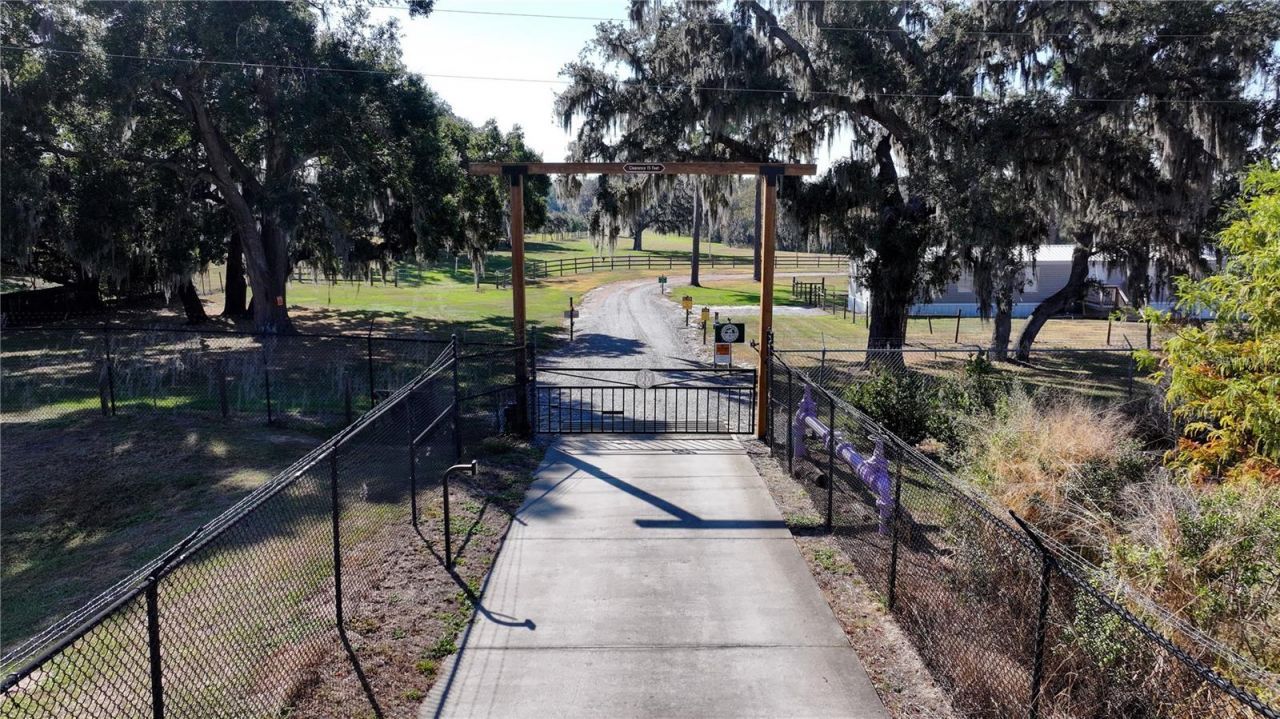 3182 Indian Ridge Place, Lakeland, FL 33810 Photo