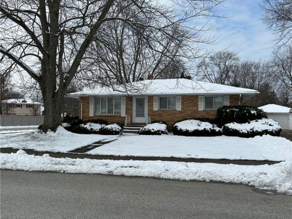 22506 Sharon Lane, Cleveland, OH 44126