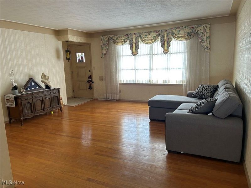 22506 Sharon Lane, Cleveland, OH 44126 Photo 10