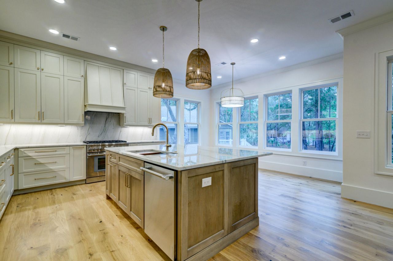 2706 Old Oak Walk Photo 12