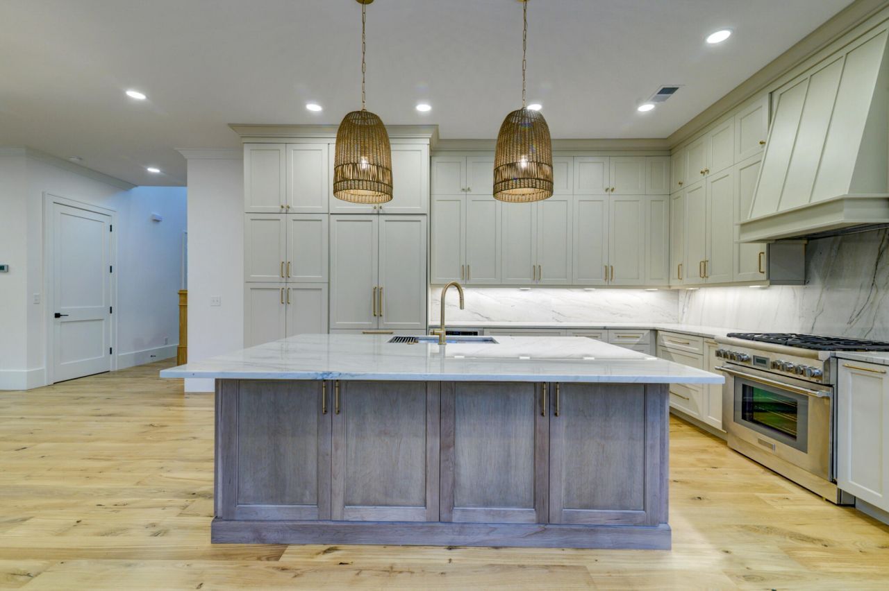 2706 Old Oak Walk Photo 14