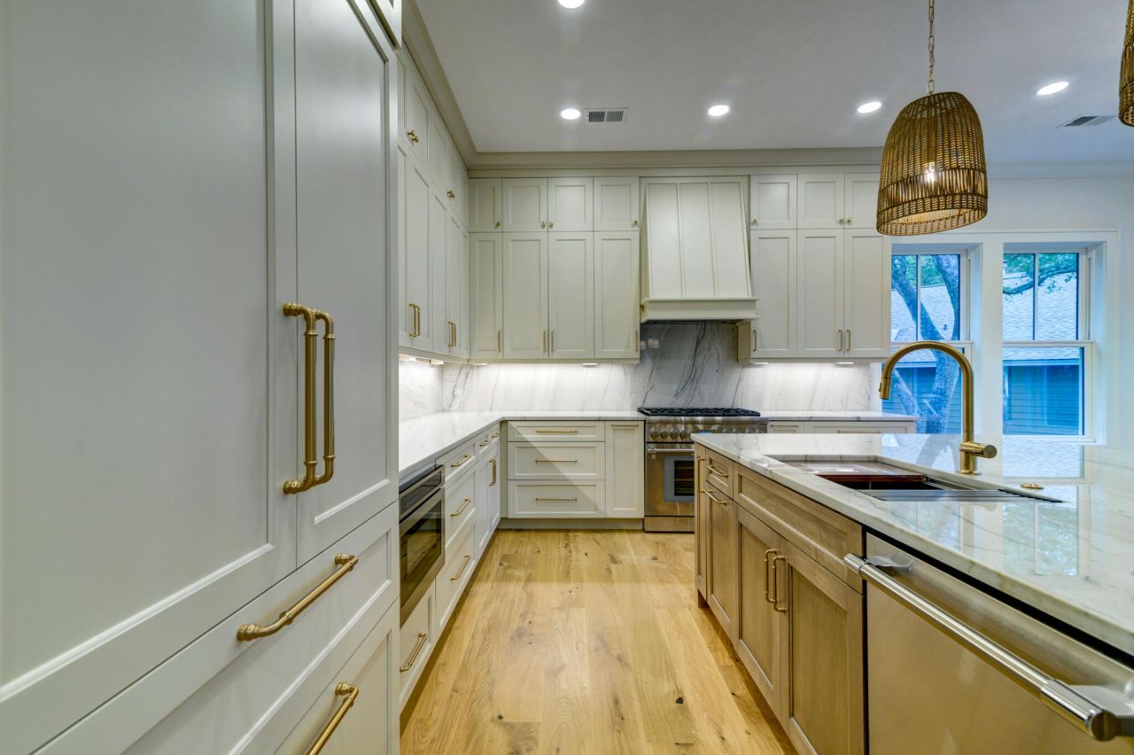 2706 Old Oak Walk Photo 18