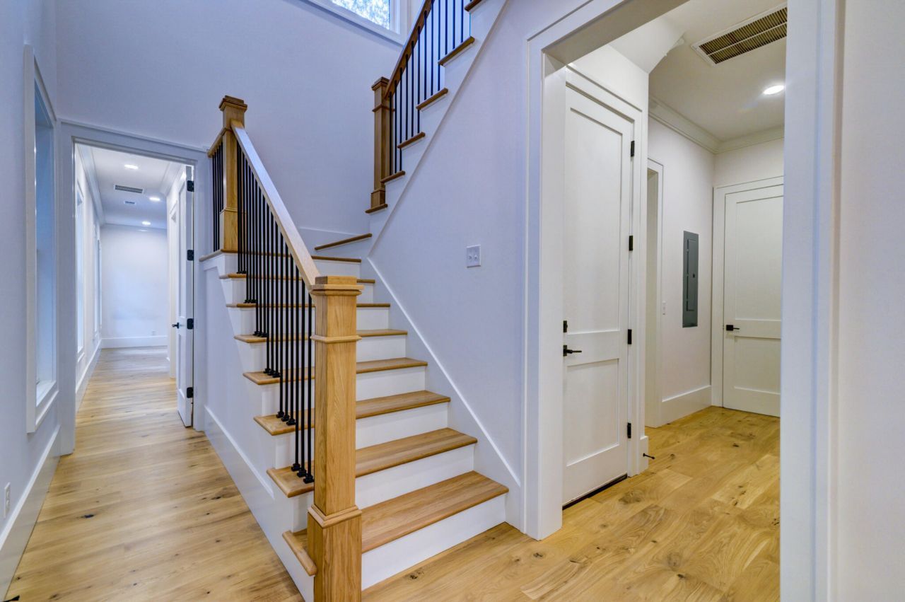 2706 Old Oak Walk Photo 21