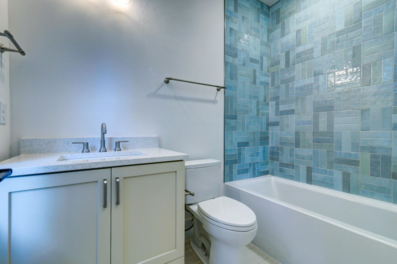 2706 Old Oak Walk Photo 49