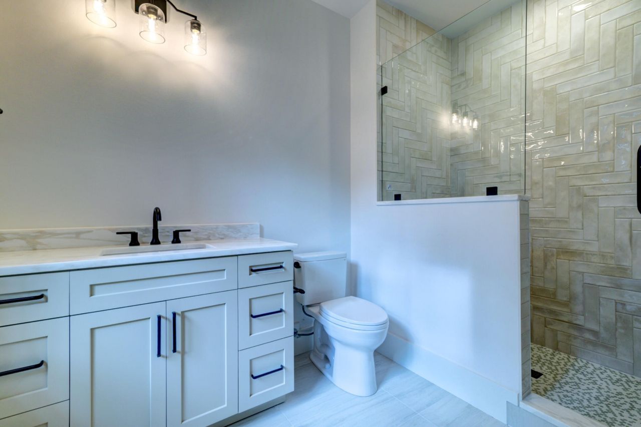 2706 Old Oak Walk Photo 53