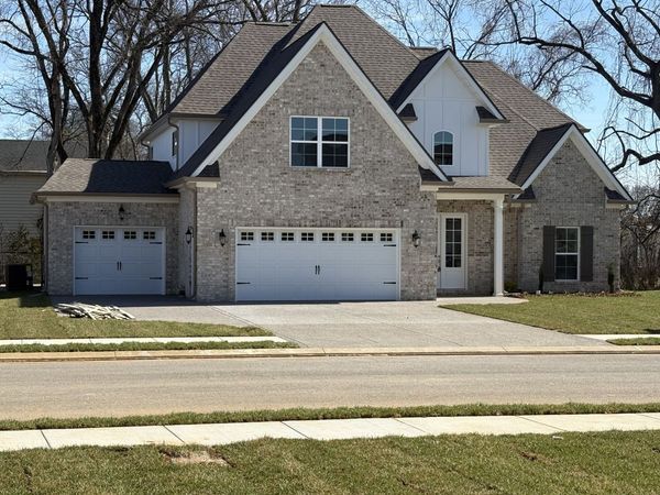 920 Licinius Ln, Murfreesboro, TN 37128