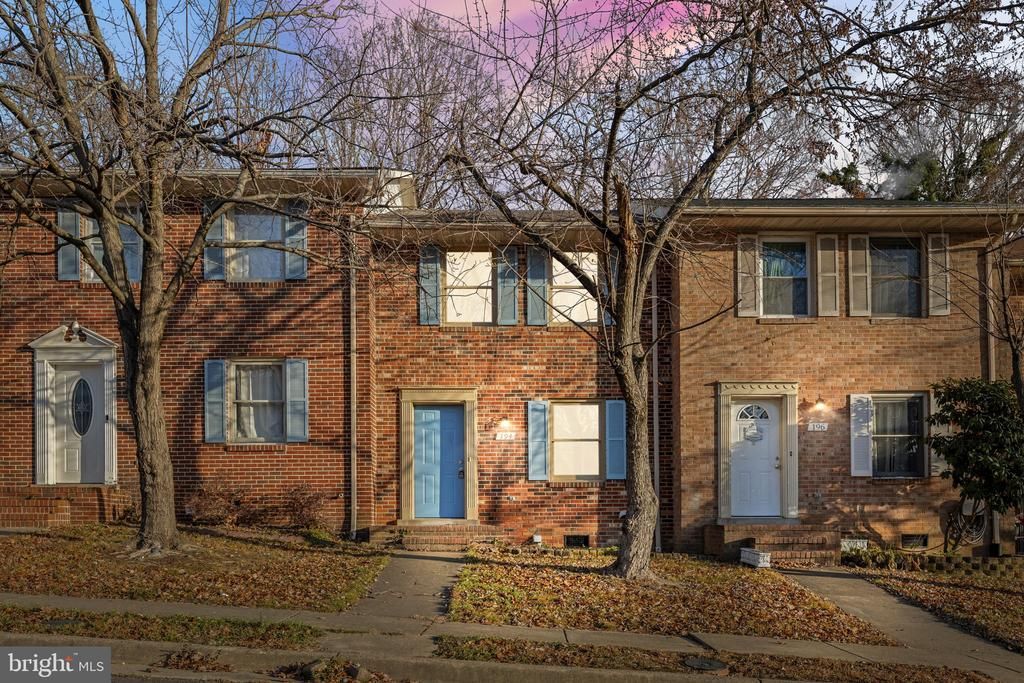 194 Farrell Lane, Fredericksburg, VA 22401 Main Photo