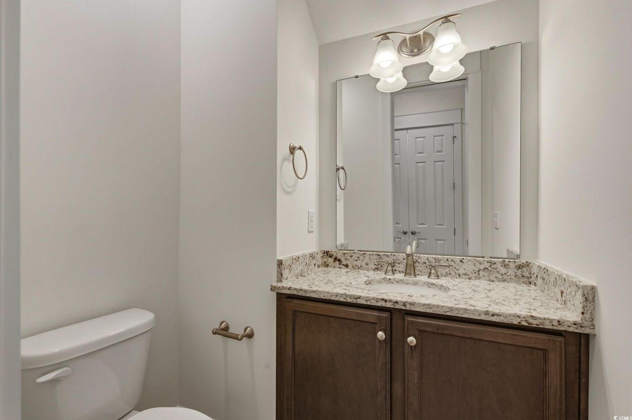 965 Hackler St. Photo 15