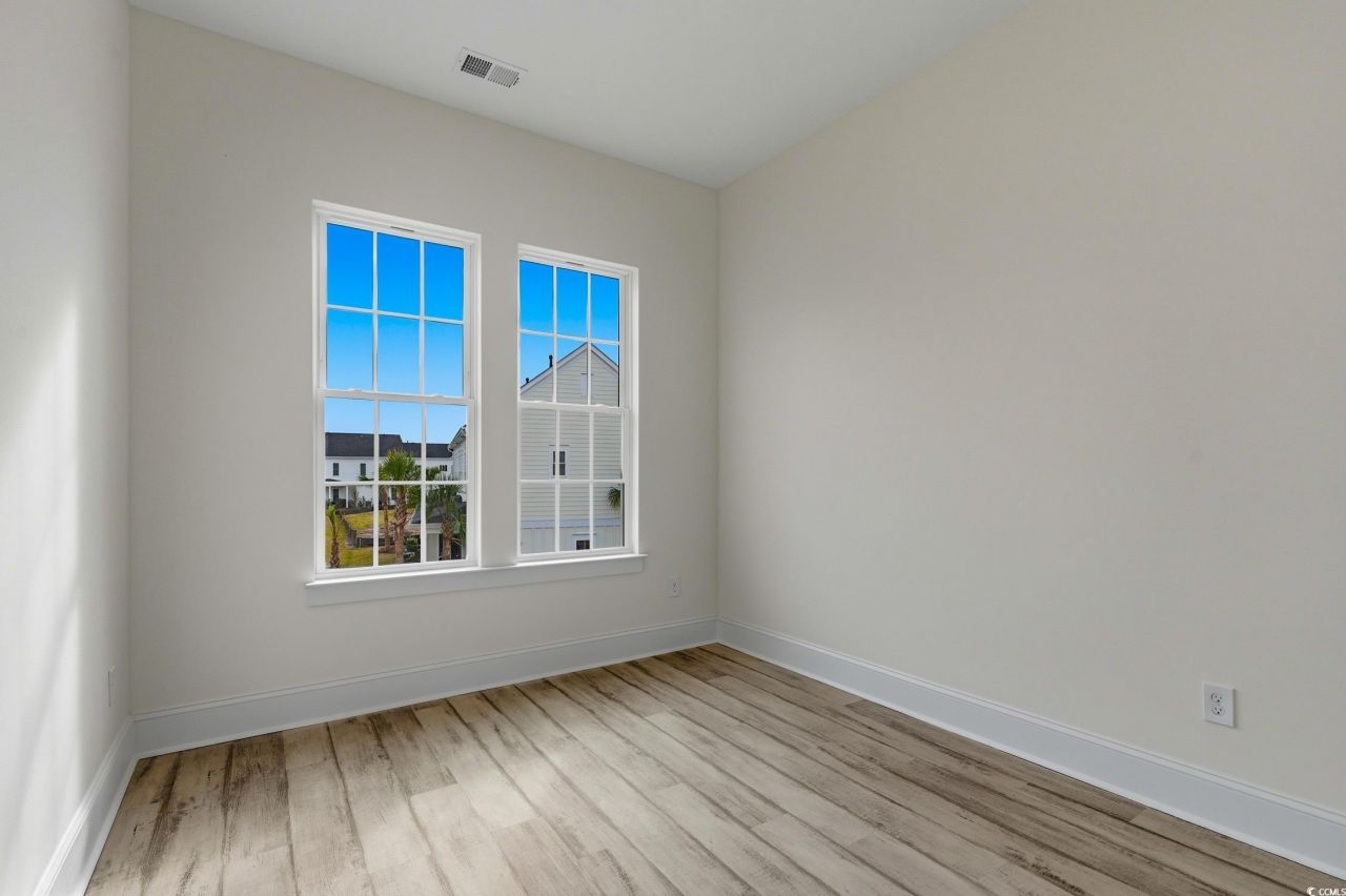 965 Hackler St. Photo 28