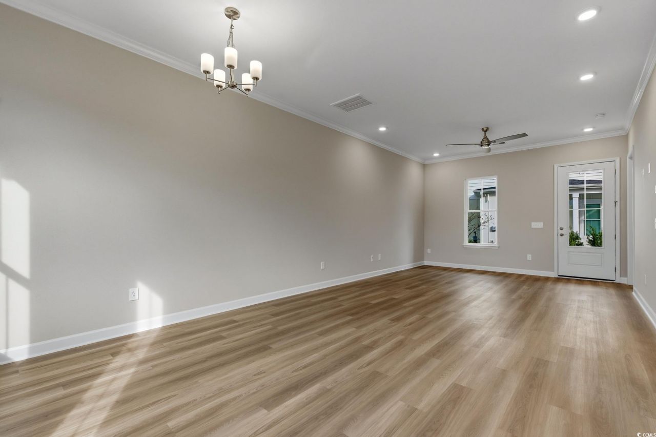 2800 Cook Circle Photo 5