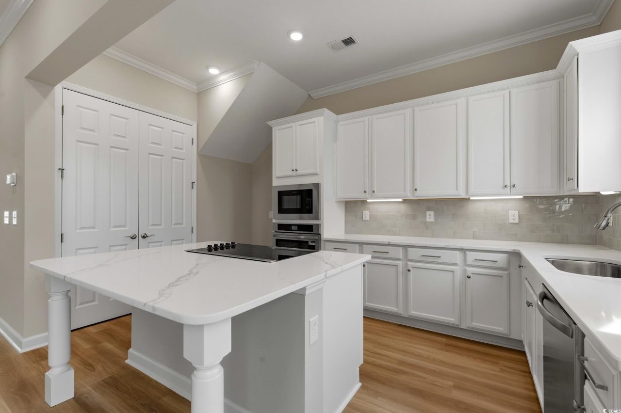 2800 Cook Circle Photo 7