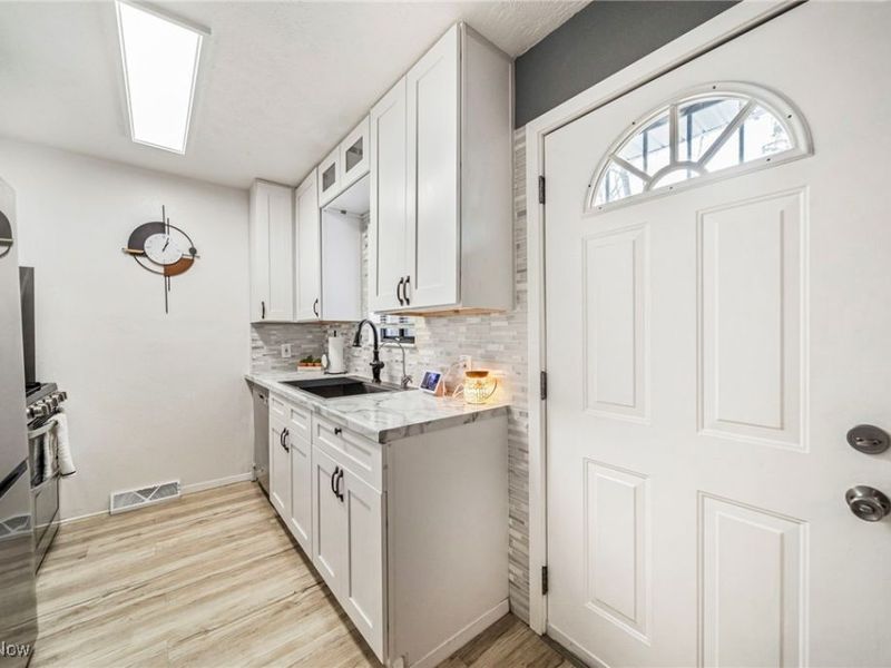 13400 S Woodland Road, Cleveland, OH 44120 Photo 14