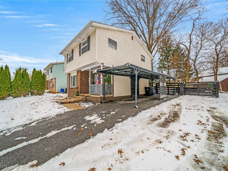 13400 S Woodland Road, Cleveland, OH 44120 Photo 3