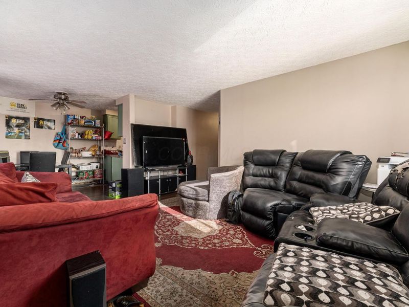 3830 Charbonnett Court, Unit 6A, Columbus, OH 43232 Photo 2