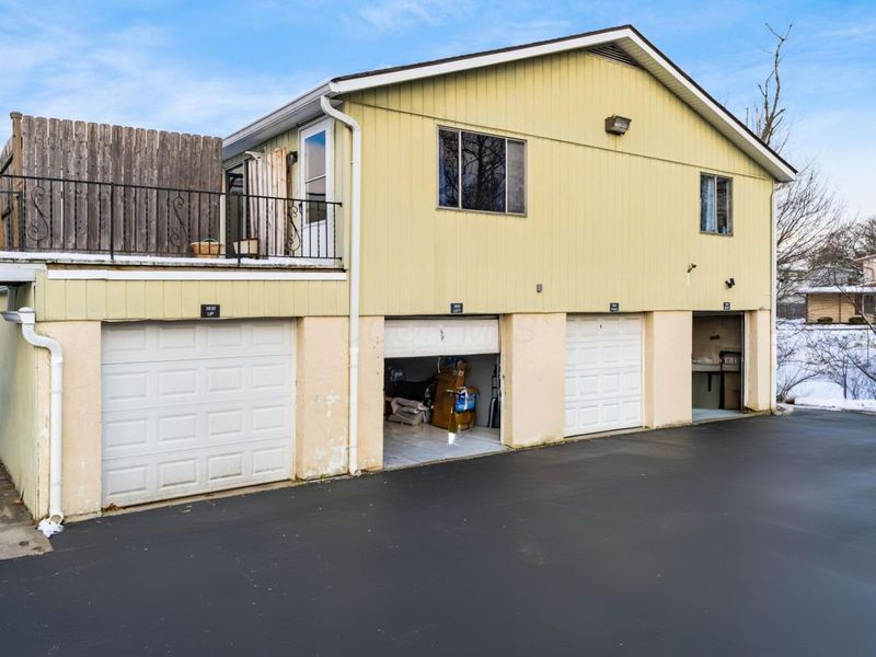 3830 Charbonnett Court, Unit 6A, Columbus, OH 43232 Photo 20