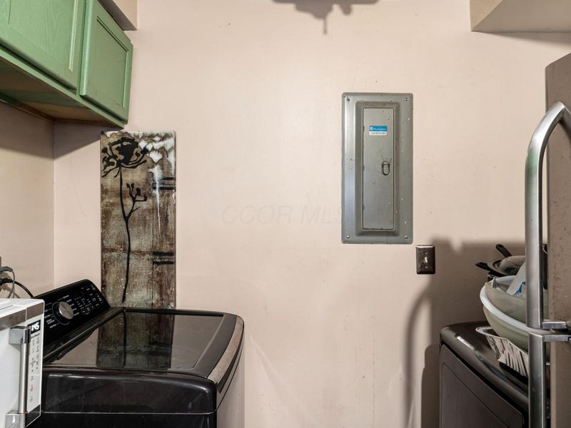 3830 Charbonnett Court, Unit 6A, Columbus, OH 43232 Photo 7