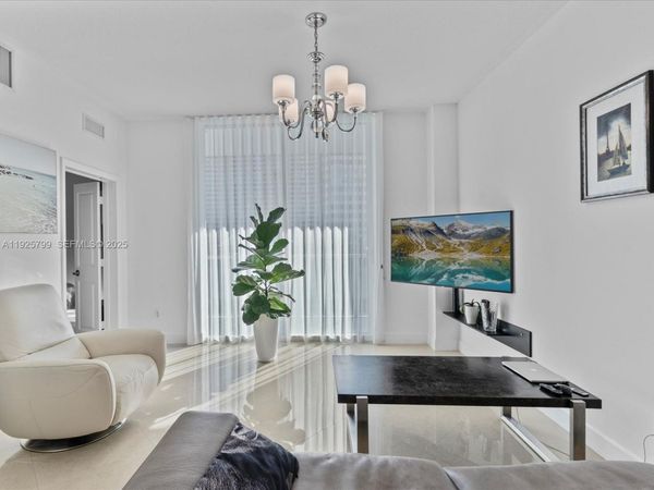 1945 S Ocean Dr, Unit 404, Hallandale Beach, FL 33009