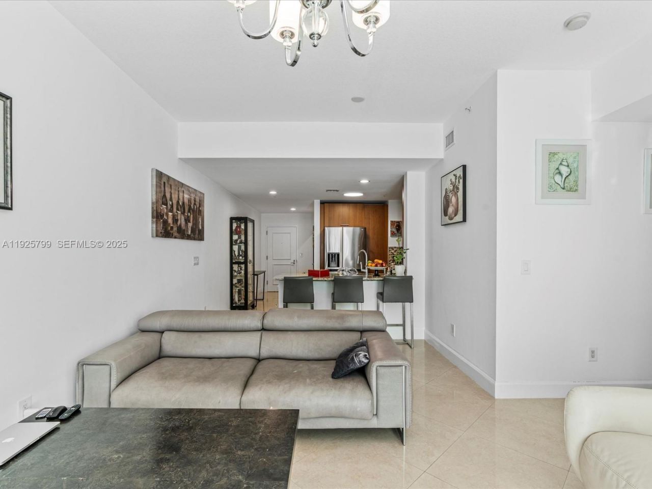 1945 S Ocean Dr, Unit 404, Hallandale Beach, FL 33009 Photo