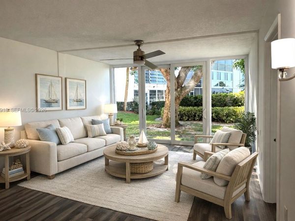 4602 Martinique Way, Unit B1, Coconut Creek, FL 33066