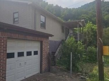 106 Sergent Street, Evarts, KY 40828