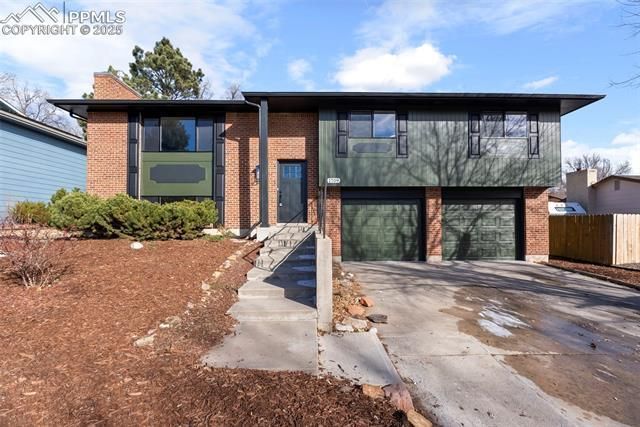 1709 Russell Circle, Colorado Springs, CO 80915 Main Photo