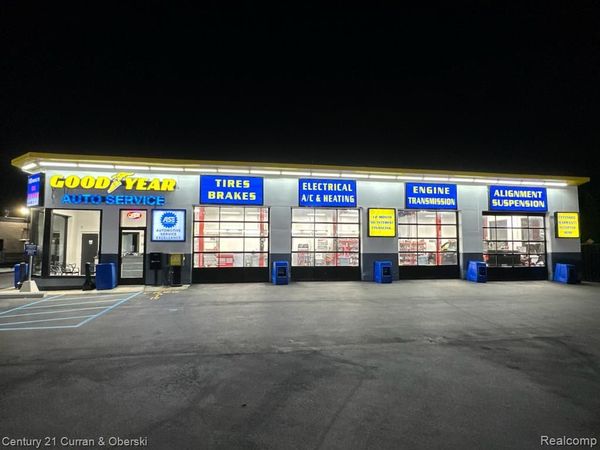 3912 Pelham Street, Dearborn Heights, MI 48125