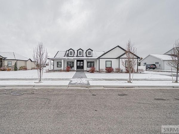 5319 Eaglewood Drive, IDAHO FALLS, ID 83401