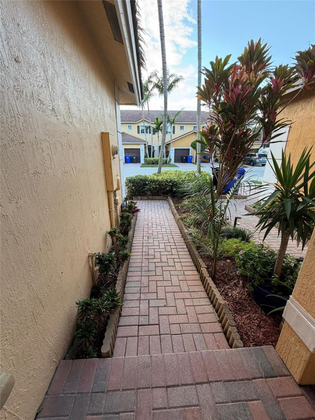 1718 SW 81st Way, Unit 1718, North Lauderdale, FL 33068 Main Photo