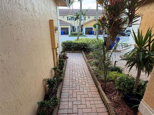 1718 SW 81st Way, Unit 1718, North Lauderdale, FL 33068