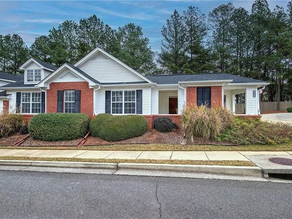 150 Old Mill Road, Unit 205, Cartersville, GA 30120