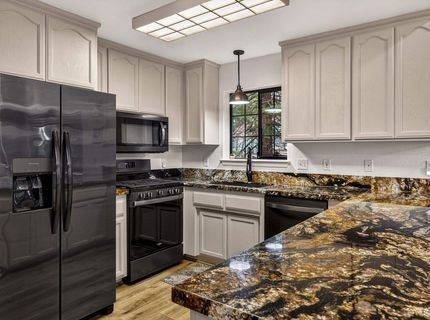 716 Lake Ridge Road, Lake Almanor, CA 00000 Photo