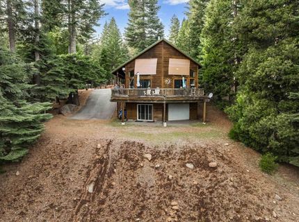 716 Lake Ridge Road, Lake Almanor, CA 00000 Photo