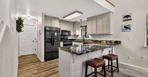 716 Lake Ridge Road, Lake Almanor, CA 00000 Photo