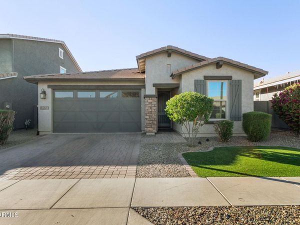 4990 S BRIDAL VAIL Drive, Gilbert, AZ 85298