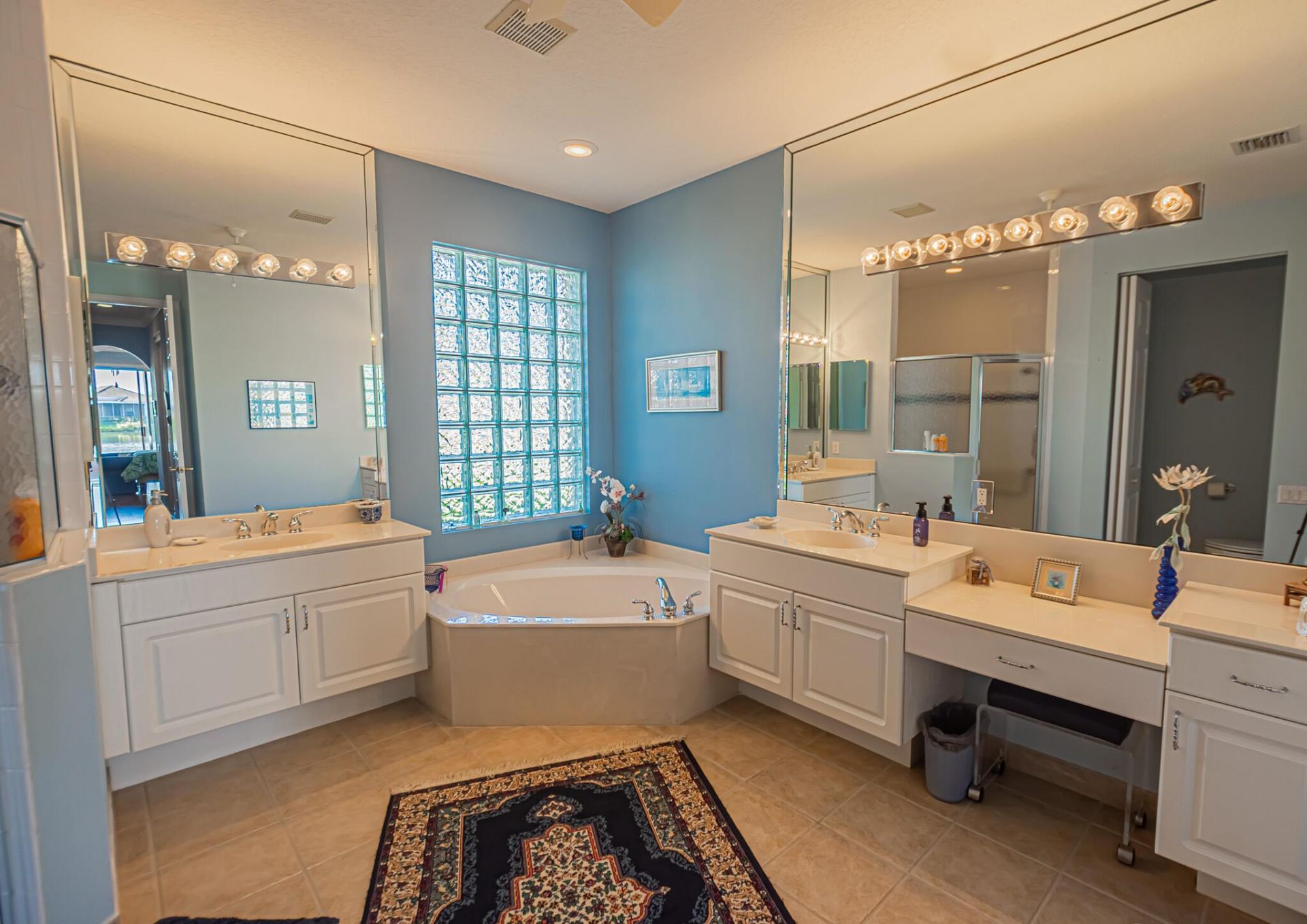 468 NW Blue Lake Drive, Port Saint Lucie, FL 34986 Photo