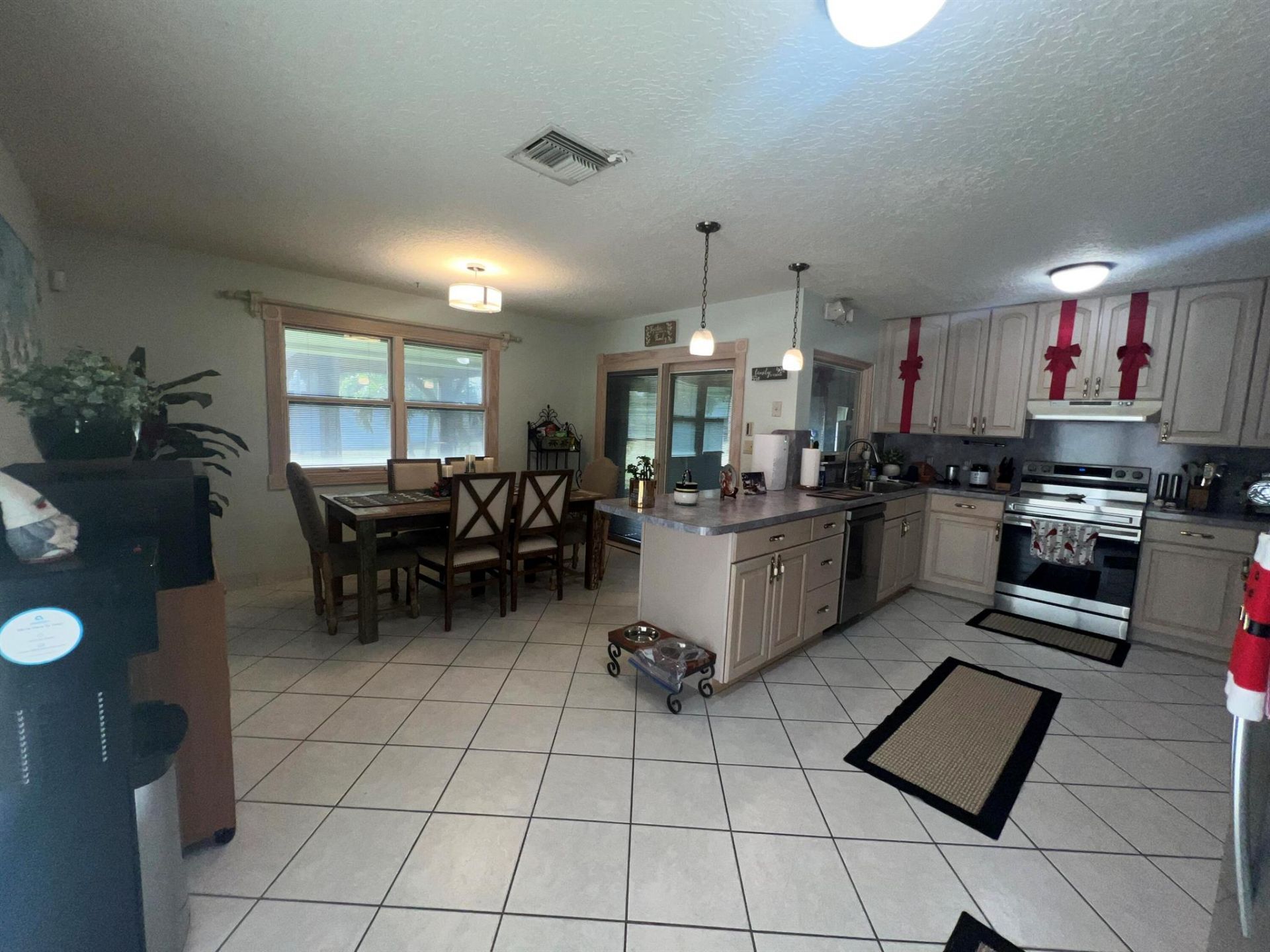 10340 SE Jupiter Narrows Drive, Hobe Sound, FL 33455 Photo