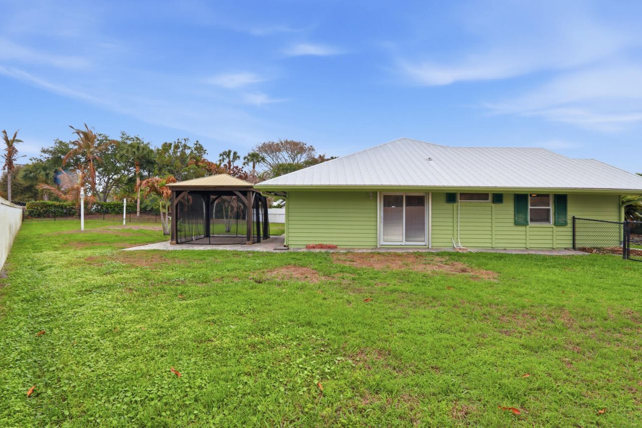 10340 SE Jupiter Narrows Drive, Hobe Sound, FL 33455 Photo