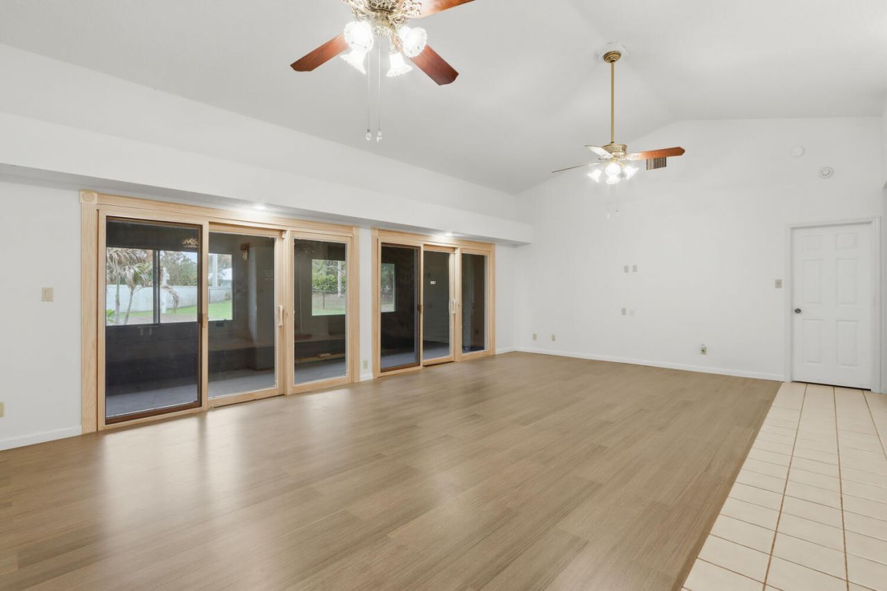 10340 SE Jupiter Narrows Drive, Hobe Sound, FL 33455 Photo