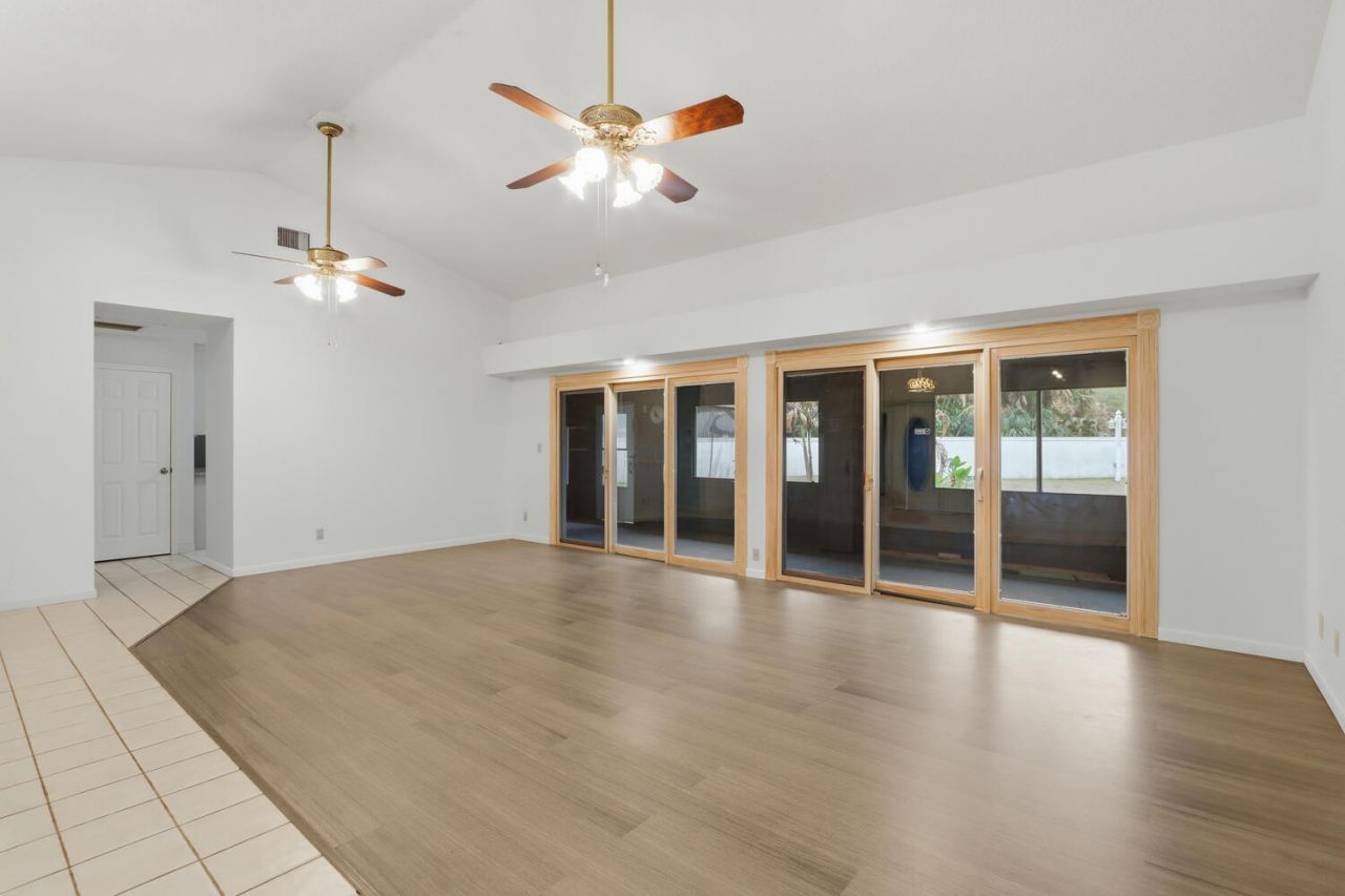 10340 SE Jupiter Narrows Drive, Hobe Sound, FL 33455 Photo