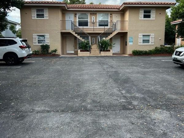 4150 Woodside Drive, Unit 3, Coral Springs, FL 33065