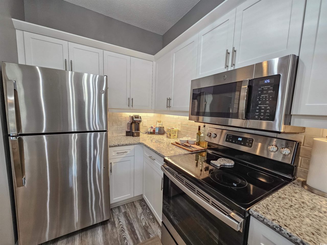 820 Castleford Circle Photo 13