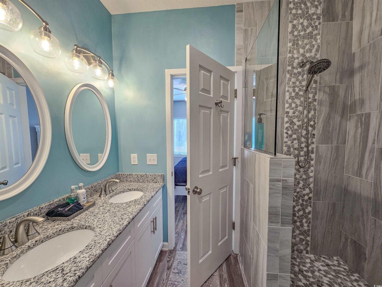 820 Castleford Circle Photo 26