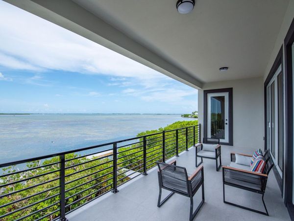 711 W Indies Drive, Ramrod, FL 33042