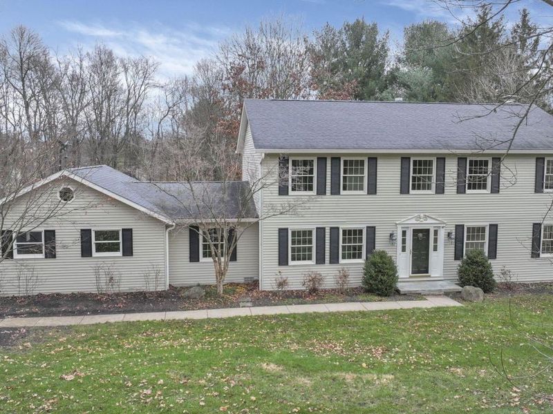 410 Fern Hill Drive, Granville, OH 43023 Photo 1