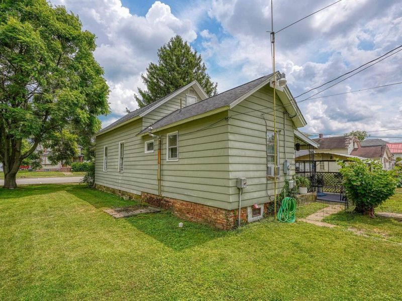 52 W Canal Street, Carroll, OH 43112 Photo 11