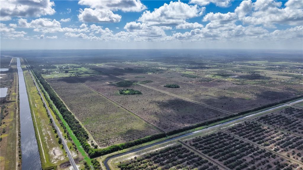 15355 117th Street, Fellsmere, FL 32948 Photo