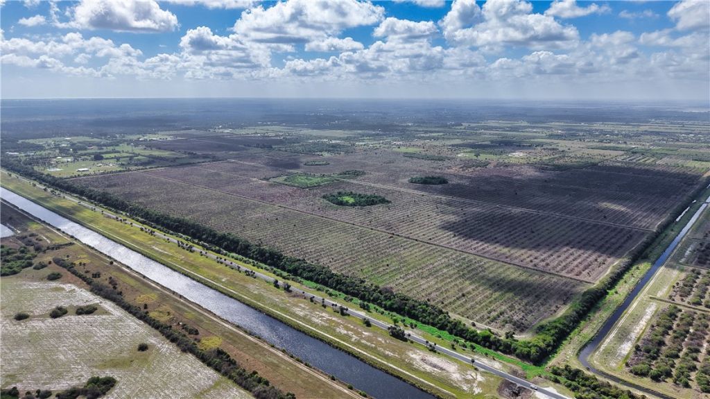 15355 117th Street, Fellsmere, FL 32948 Photo