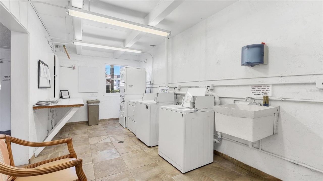 4370 Chatham Drive, Unit 104, Longboat Key, FL 34228 Photo