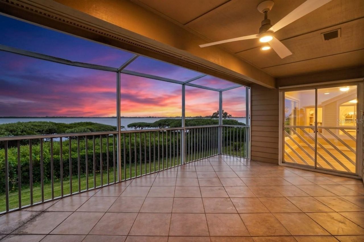 71 Tidy Island Boulevard, Bradenton, FL 34210 Photo